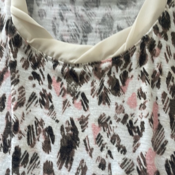 Sleeveless animal print tunic - Picture 3 of 5
